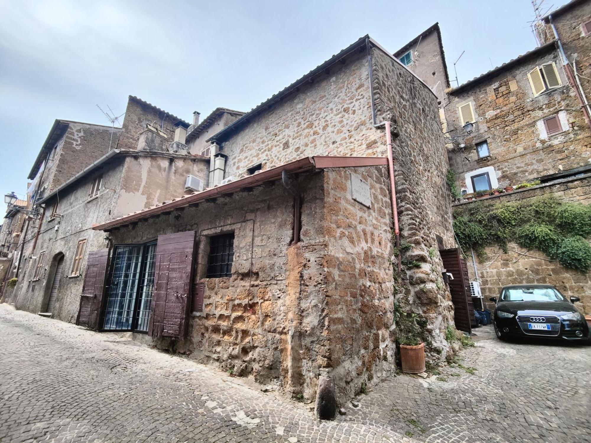 Maestosa Roccaforte Dei Principi, 3 Piani Tutti Per Voi! Sutri Exterior photo