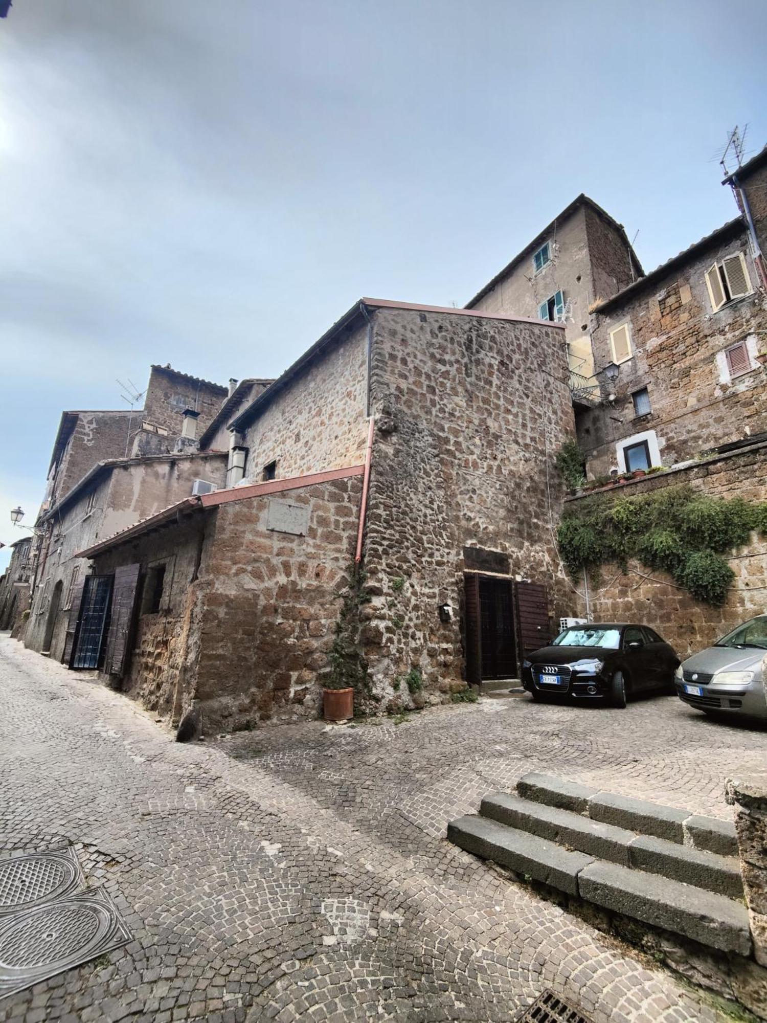 Maestosa Roccaforte Dei Principi, 3 Piani Tutti Per Voi! Sutri Exterior photo