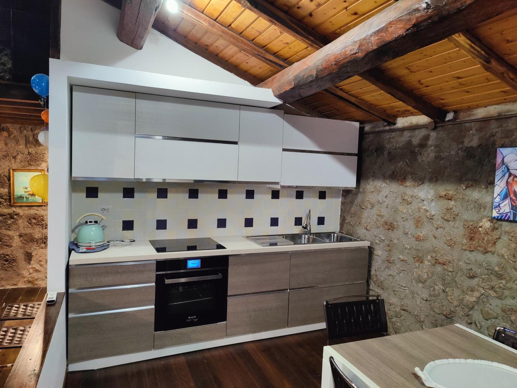 Maestosa Roccaforte Dei Principi, 3 Piani Tutti Per Voi! Sutri Exterior photo
